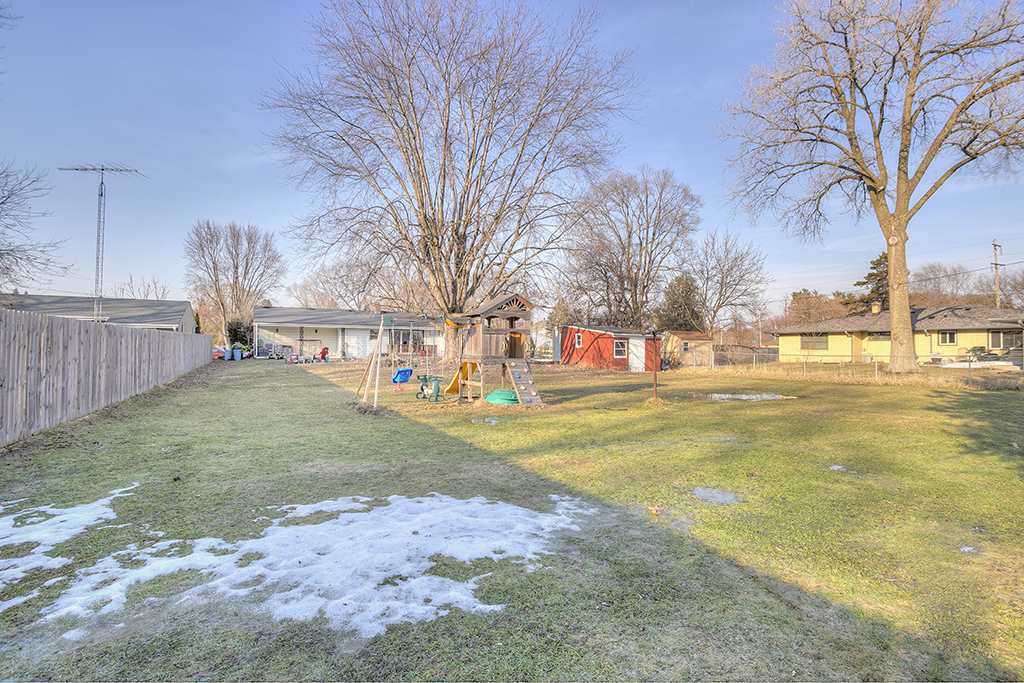 4107 Abbotsford Road Rockford, IL 61107 - Photo 19 of 21 Gallery Image 19