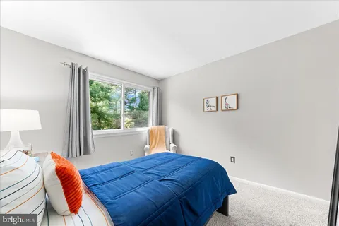 $589,000 | 103 Grove Circle, Chalfont, PA 18914
