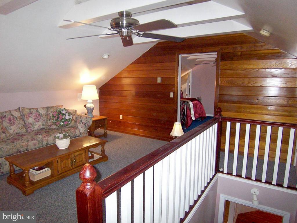 87 Delp Road Lancaster, PA 17601 - Photo 8 of 19 Gallery Image 8