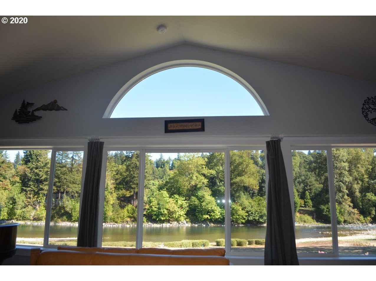 595 Edgewater Road Gladstone, OR 97027 - Photo 8 of 23 Gallery Image 8