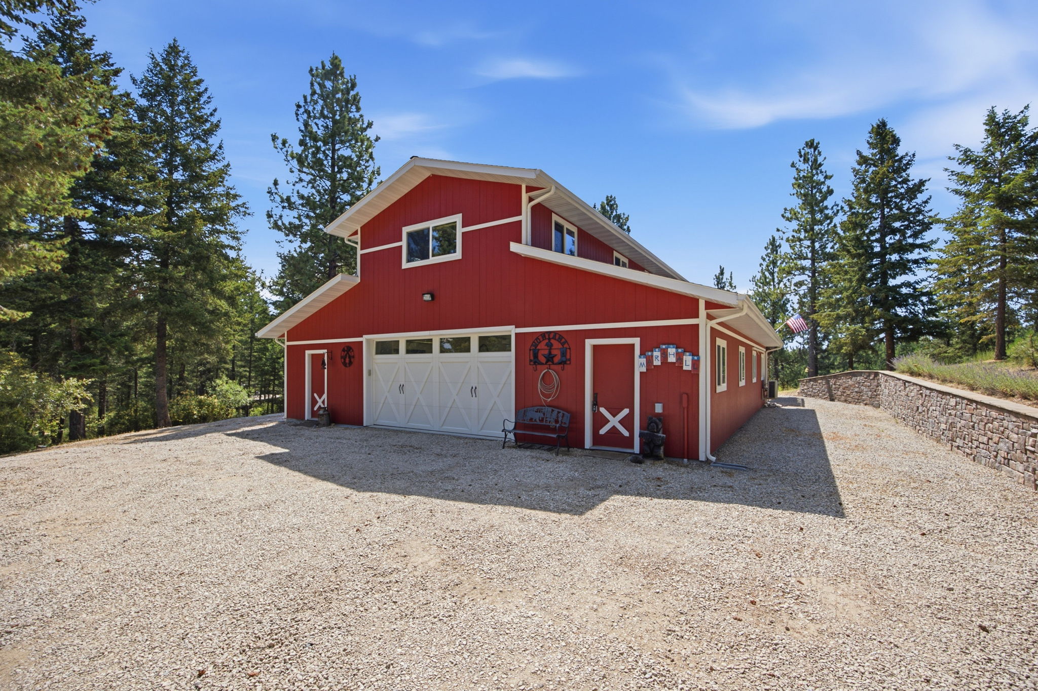 1666 Bear Face Road Victor, MT 59875 - Photo 4 of 54 Gallery Image 4