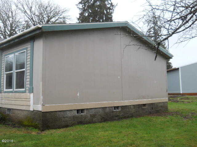 18860 Blanchard Road Cloverdale, OR 97112 - Photo 14 of 18 431-366109 Side