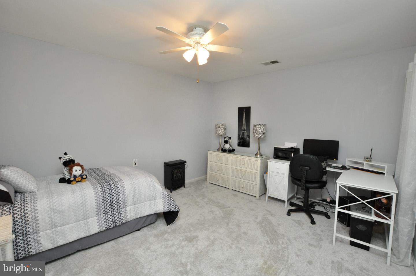 11 East Berwin Way Mount Laurel, NJ 08054 - Photo 18 of 22 Bedroom #2 with plush Carpeting