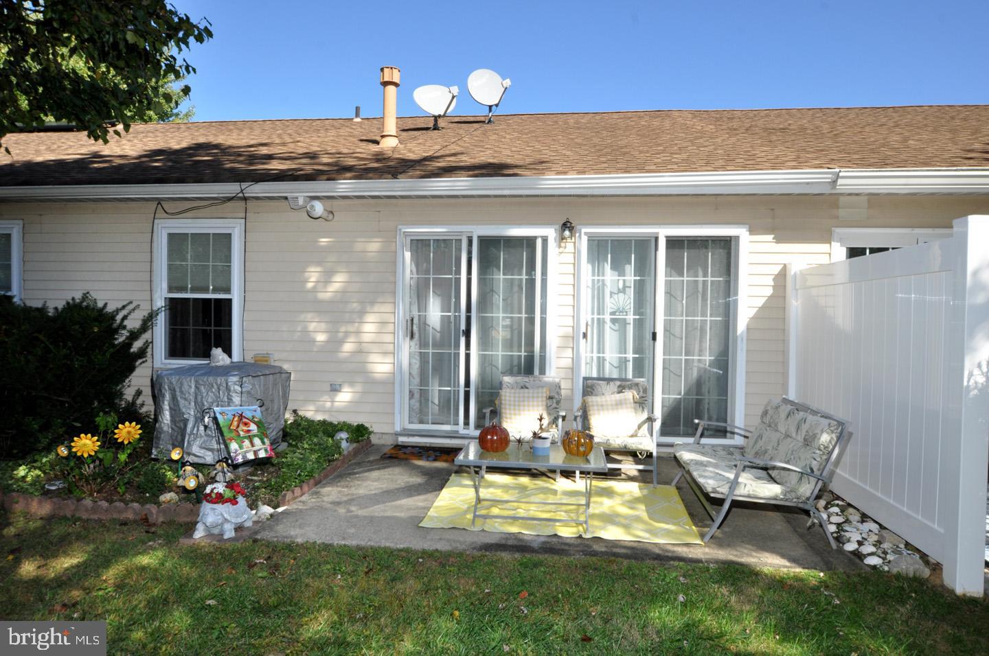 11 East Berwin Way Mount Laurel, NJ 08054 - Photo 19 of 22 Rear Patio