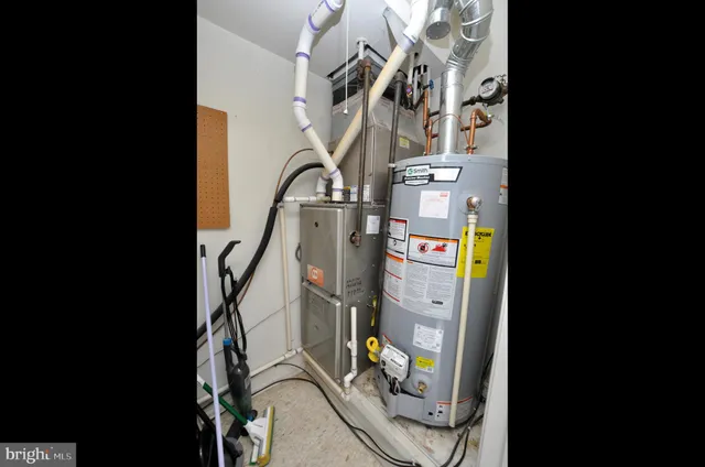 $368,500 | 11 East Berwin Way, Mount Laurel, NJ 08054