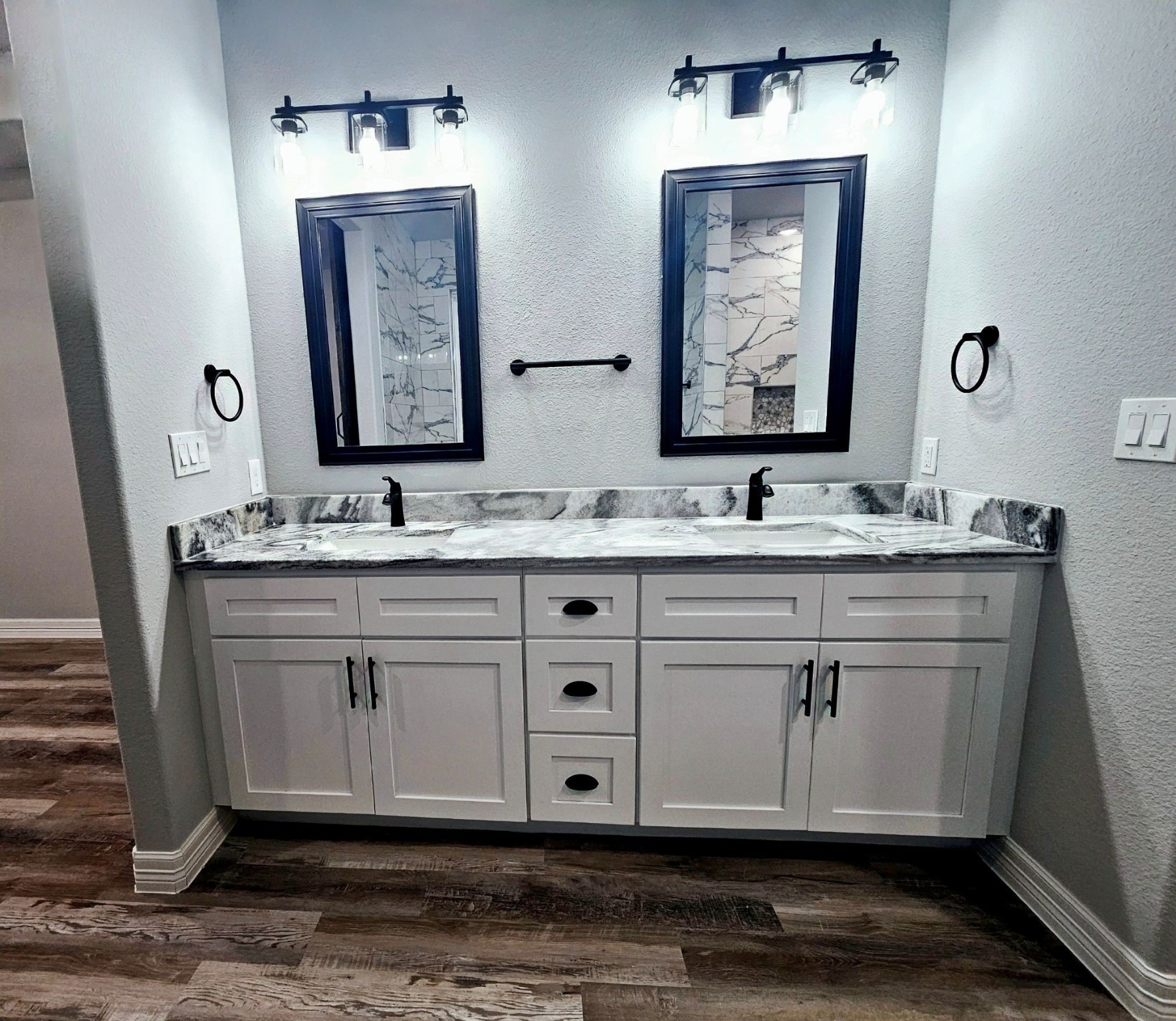 20 Lazy Springs Trinity, TX 75862 - Photo 25 of 37 Primary bathroom vanity with dual sinks.