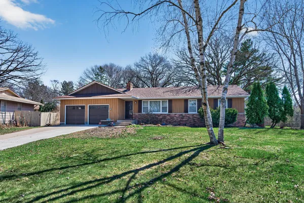 $380,000 | 762 113th Circle Northeast, Blaine, MN 55434