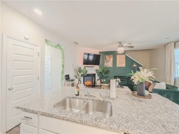 $259,990 | 11777 Lovejoy Crossing Boulevard, Hampton, GA 30228