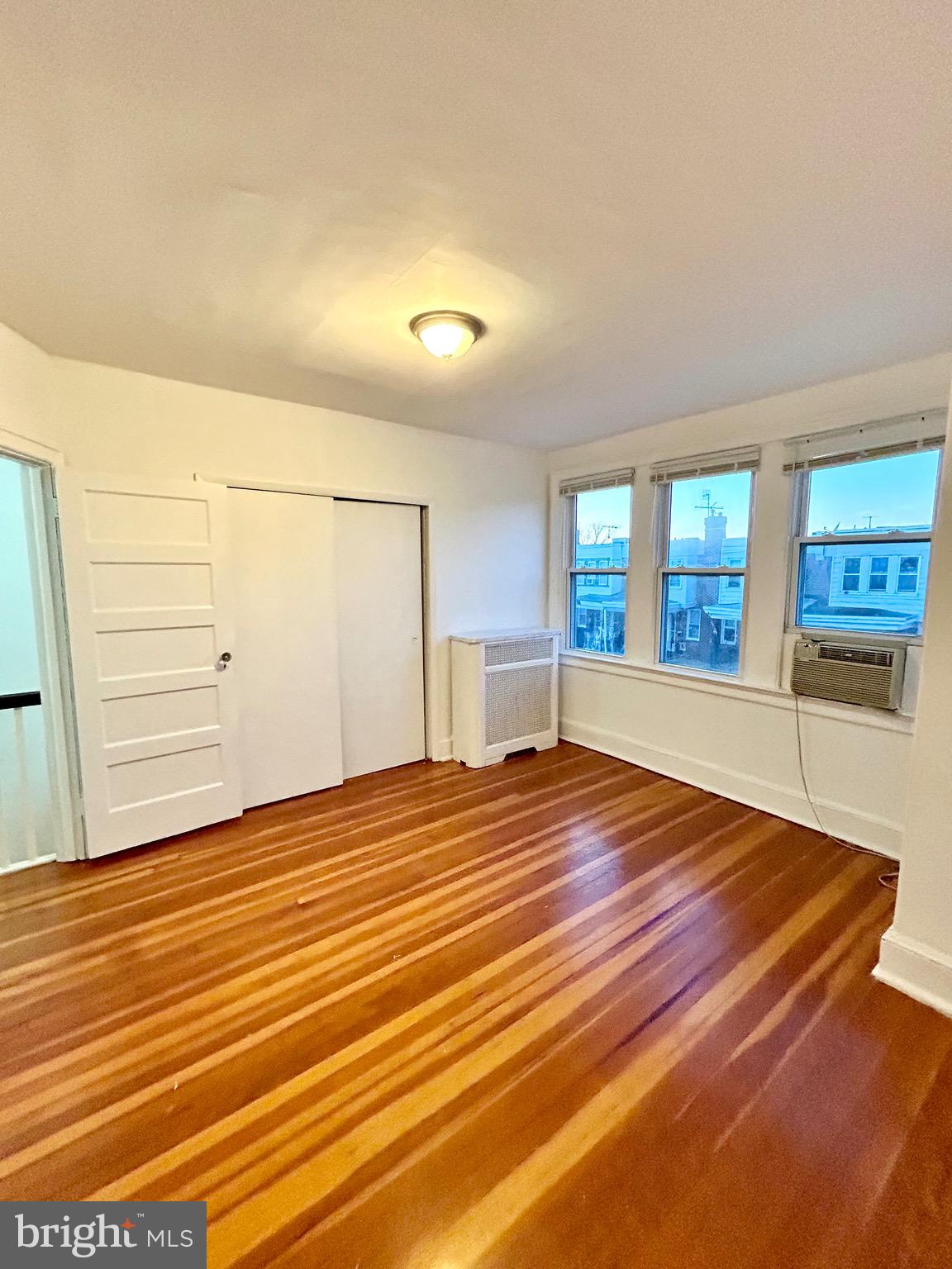 7137 Gillespie Street Philadelphia, PA 19135 - Photo 16 of 36