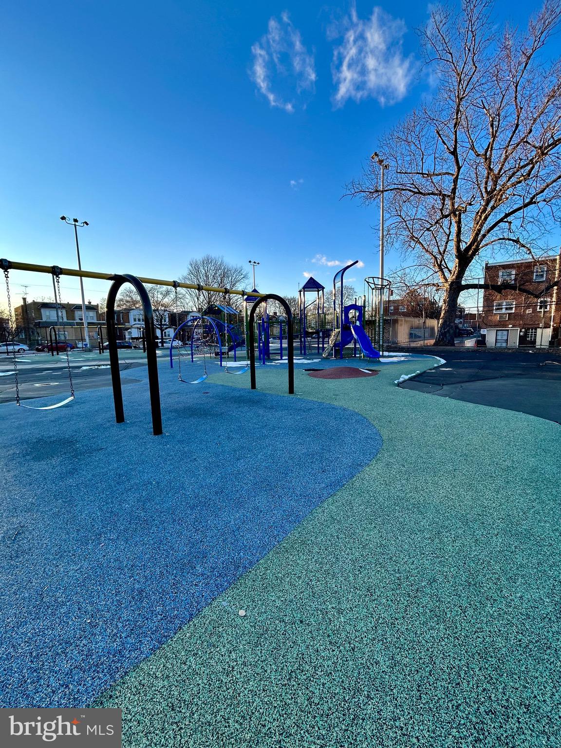 7137 Gillespie Street Philadelphia, PA 19135 - Photo 32 of 36