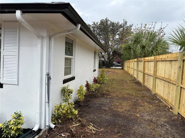 $2,500 | 1215 New York Avenue, Palm Harbor, FL 34683