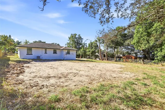 $2,500 | 1215 New York Avenue, Palm Harbor, FL 34683