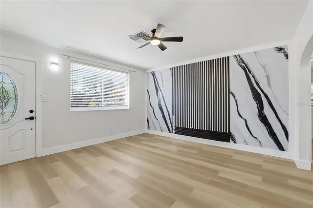 $2,500 | 1215 New York Avenue, Palm Harbor, FL 34683