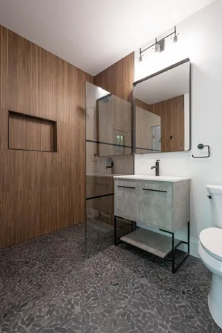 $120,000 | Undisclosed Address, Southampton, NY 11968