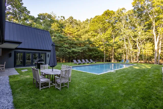 $120,000 | Undisclosed Address, Southampton, NY 11968