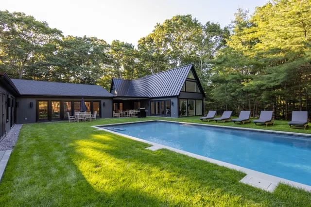 $120,000 | Undisclosed Address, Southampton, NY 11968