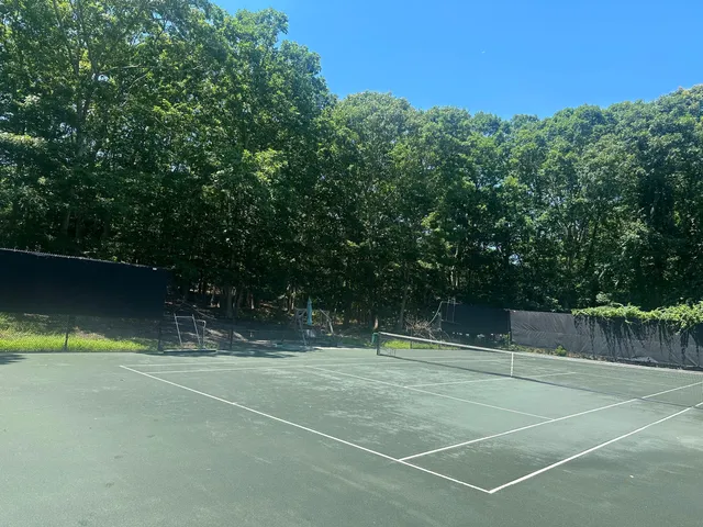 $120,000 | Undisclosed Address, Southampton, NY 11968