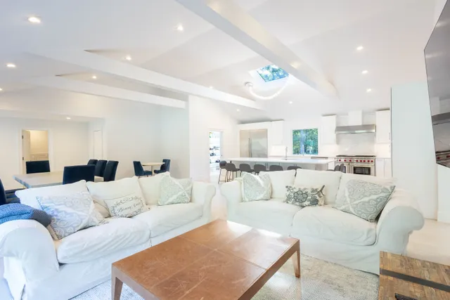 $120,000 | Undisclosed Address, Southampton, NY 11968