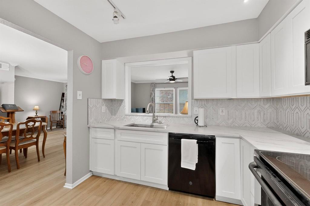 5300 Keller Springs Road, Unit 1048 Dallas, TX 75248 - Photo 11 of 38