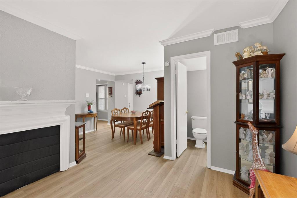 5300 Keller Springs Road, Unit 1048 Dallas, TX 75248 - Photo 19 of 38