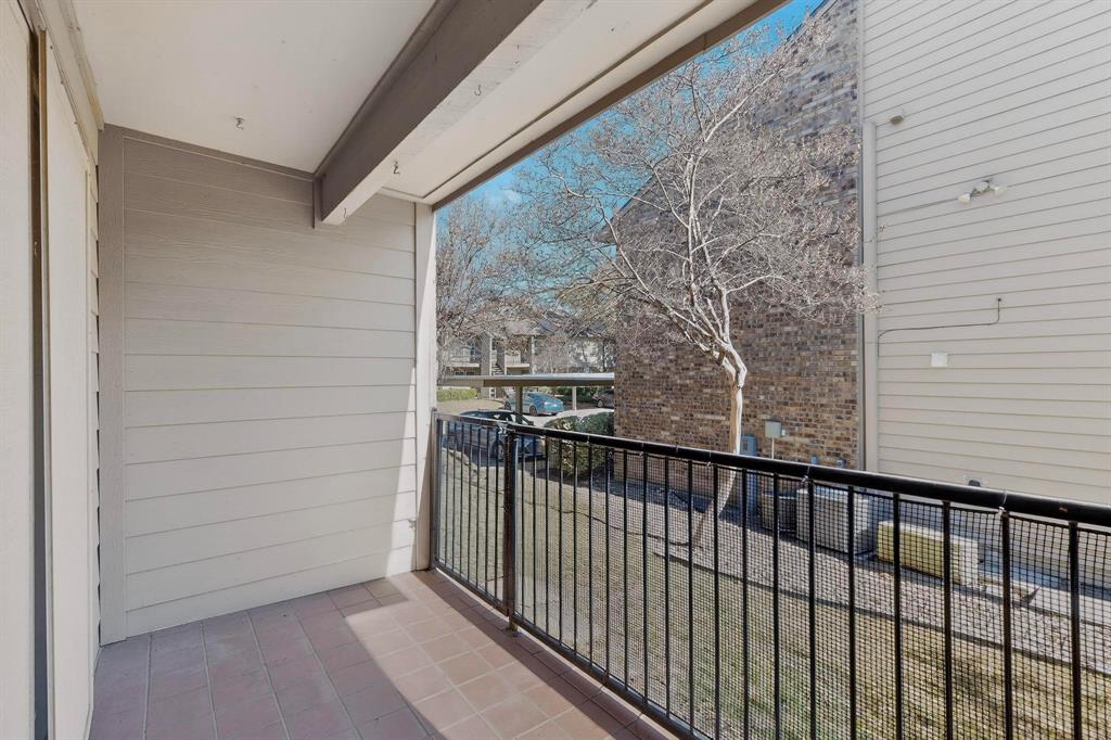 5300 Keller Springs Road, Unit 1048 Dallas, TX 75248 - Photo 35 of 38