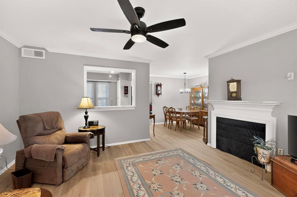 5300 Keller Springs Road, Unit 1048 Dallas, TX 75248 - Photo 5 of 38