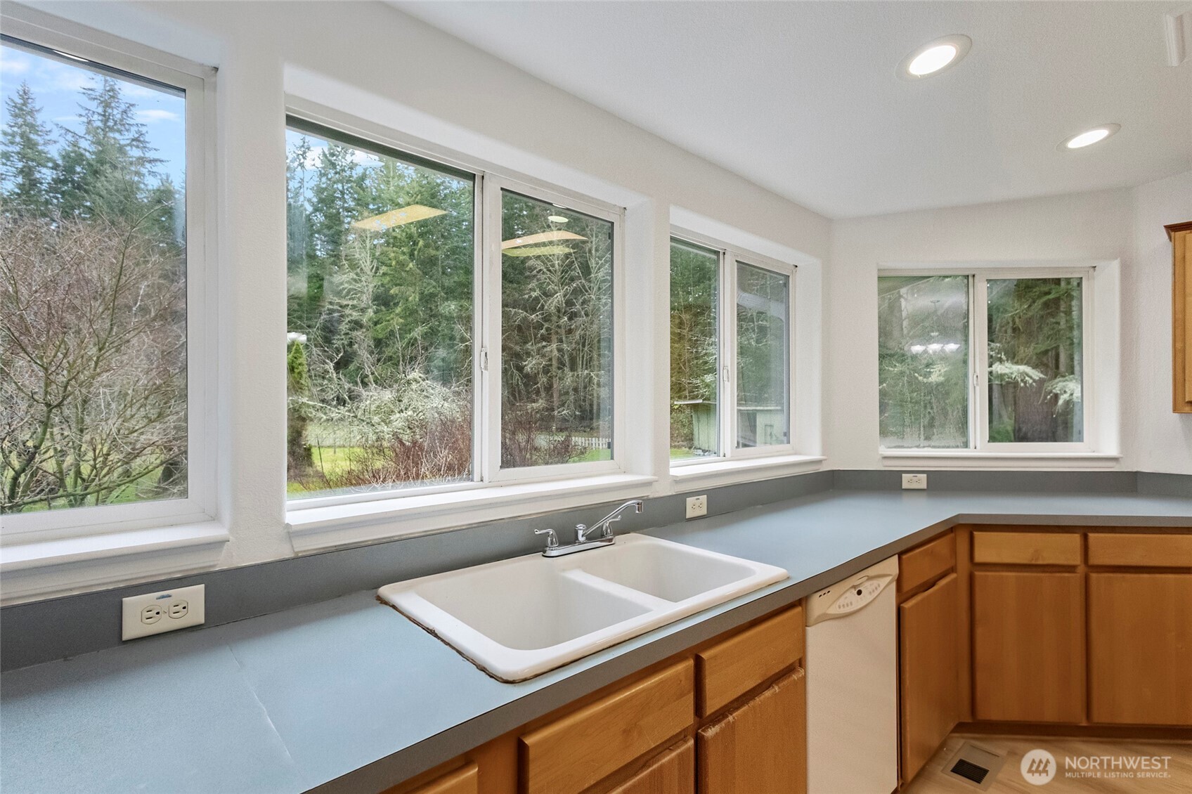 567 Patmore Road Coupeville, WA 98239 - Photo 10 of 40 Gallery Image 10