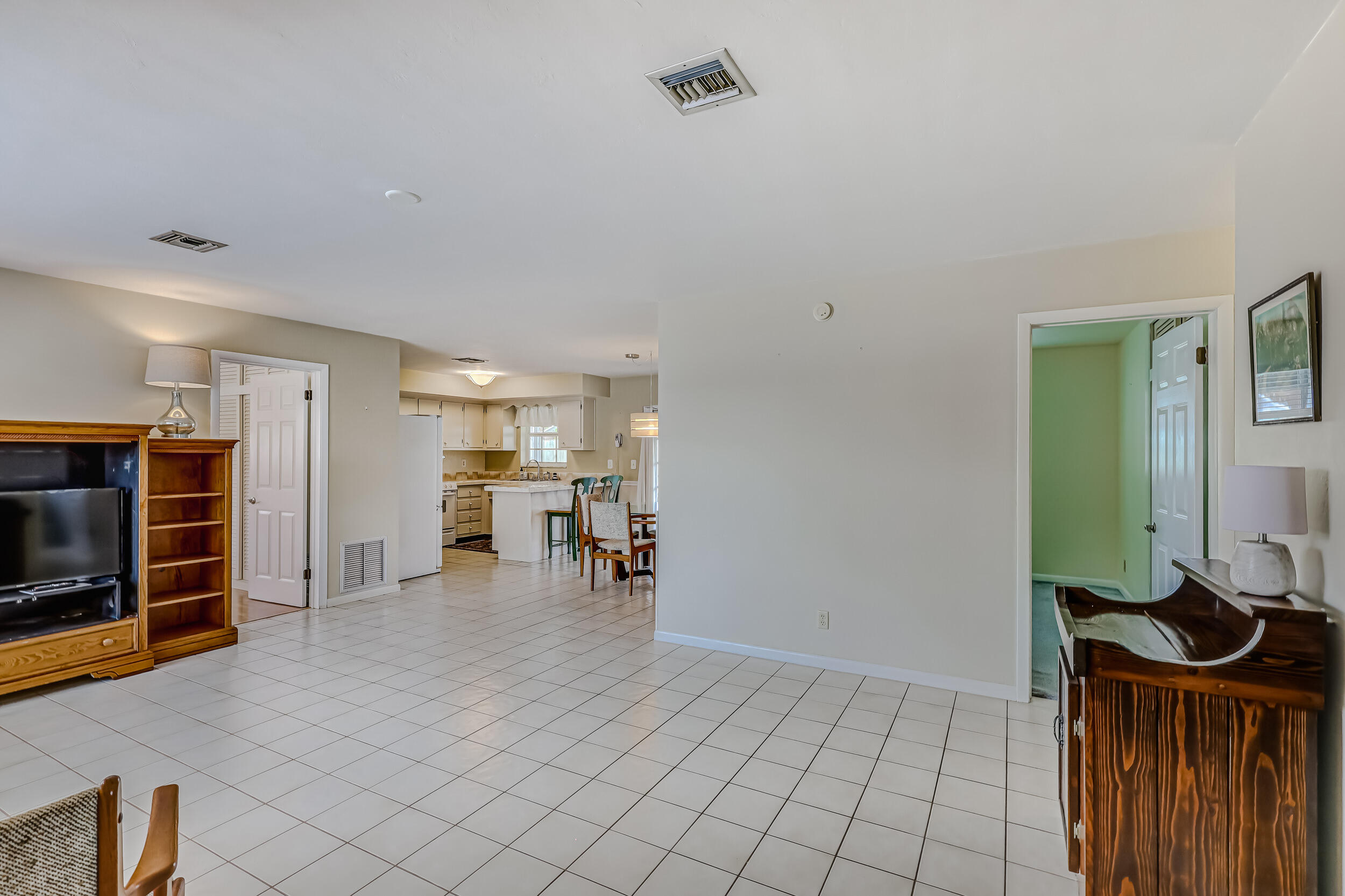 1618 Maypop Road West Palm Beach, FL 33415 - Photo 17 of 81 Living Room