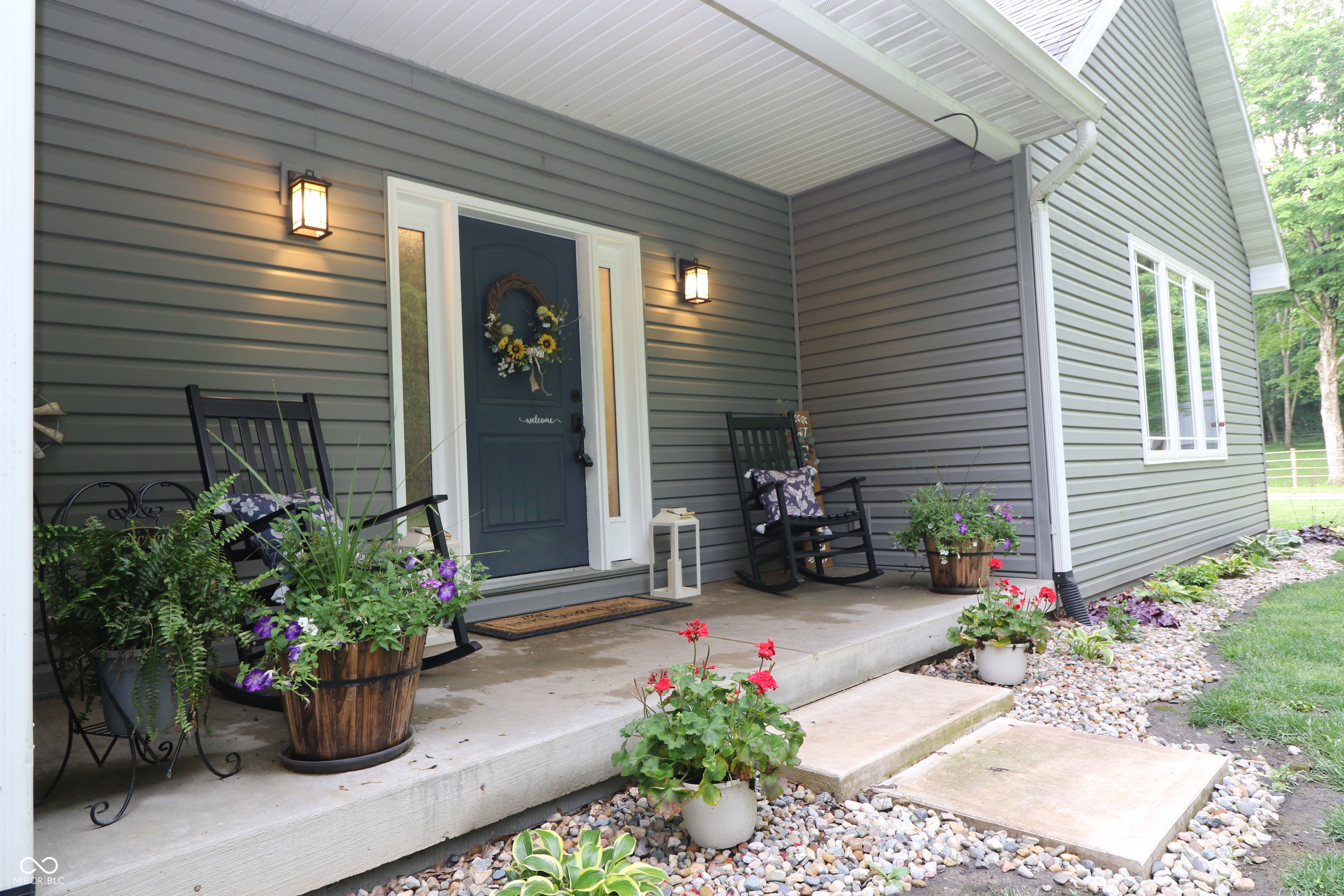 355 East Johnson Bridge Road Williamsport, IN 47993 - Photo 3 of 71