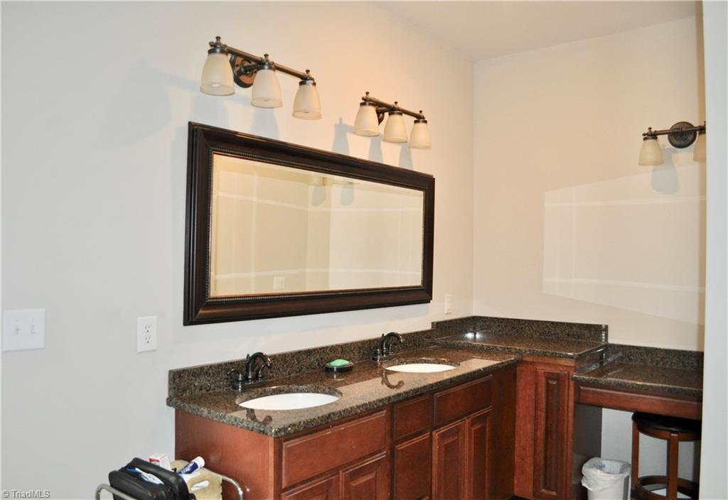 4567 Friedberg Church Road Clemmons, NC 27012 - Photo 12 of 25 Gallery Image 12