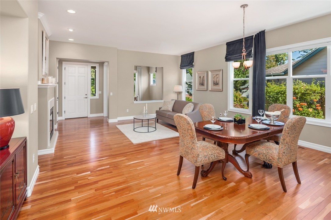 23939 Northeast Adair Road Redmond, WA 98053 - Photo 5 of 25