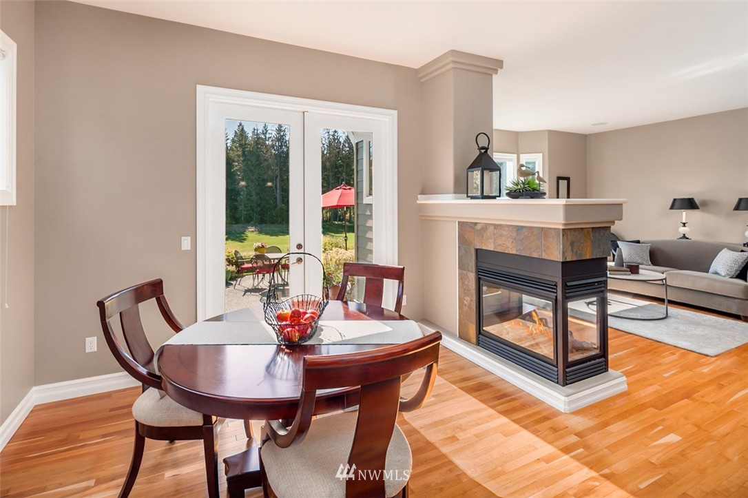 23939 Northeast Adair Road Redmond, WA 98053 - Photo 8 of 25