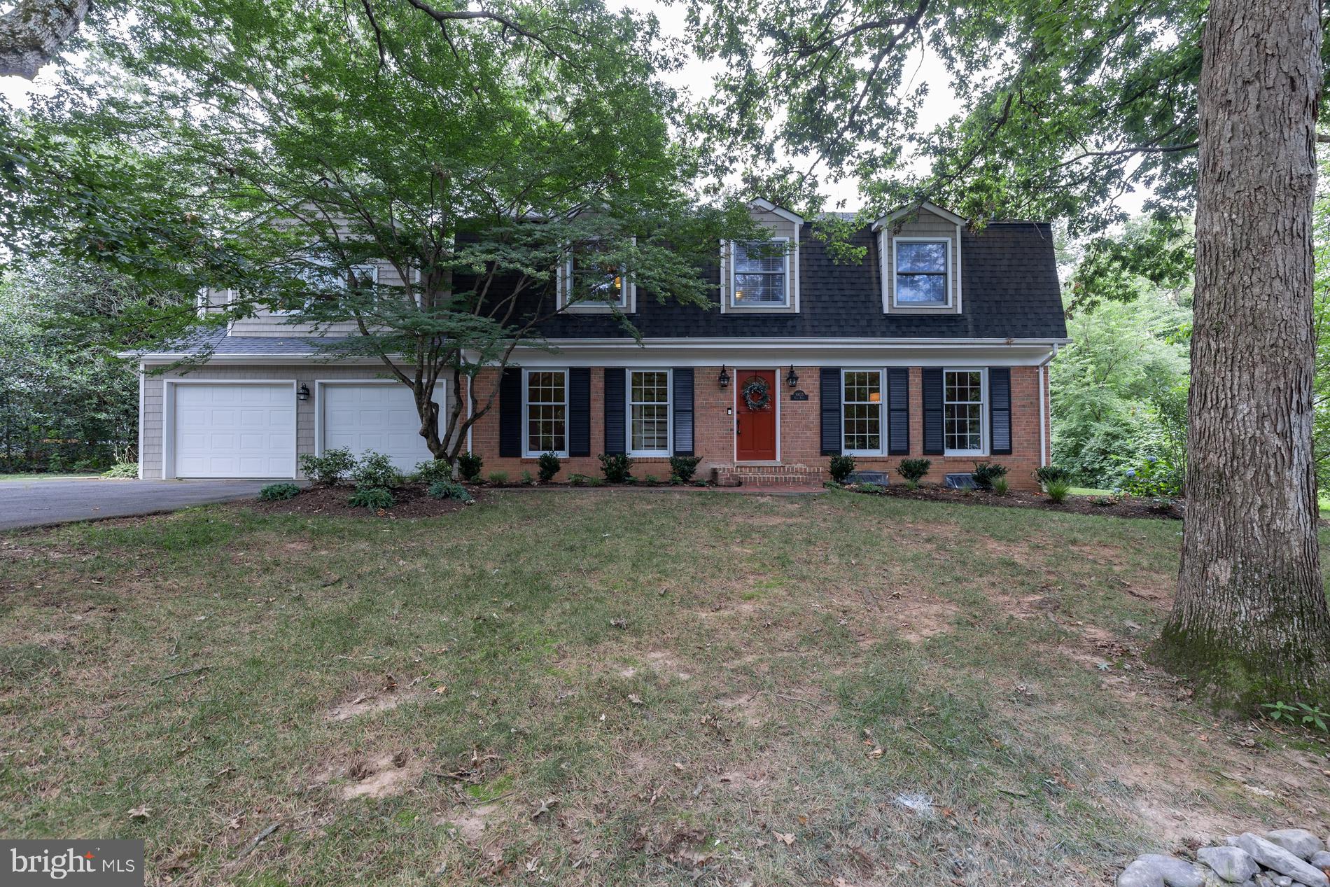 9803 Vale Road Vienna, VA 22181 - Photo 1 of 51 Gallery Image 1