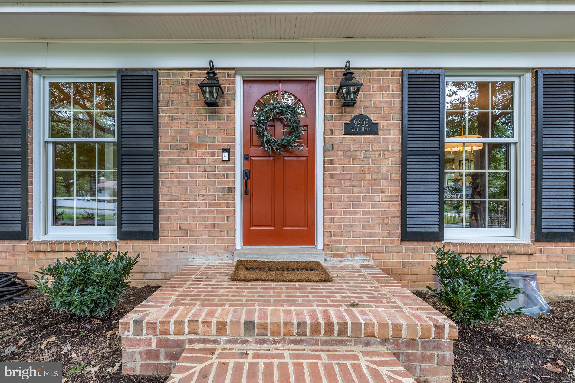 9803 Vale Road Vienna, VA 22181 - Photo 4 of 51 Gallery Image 4