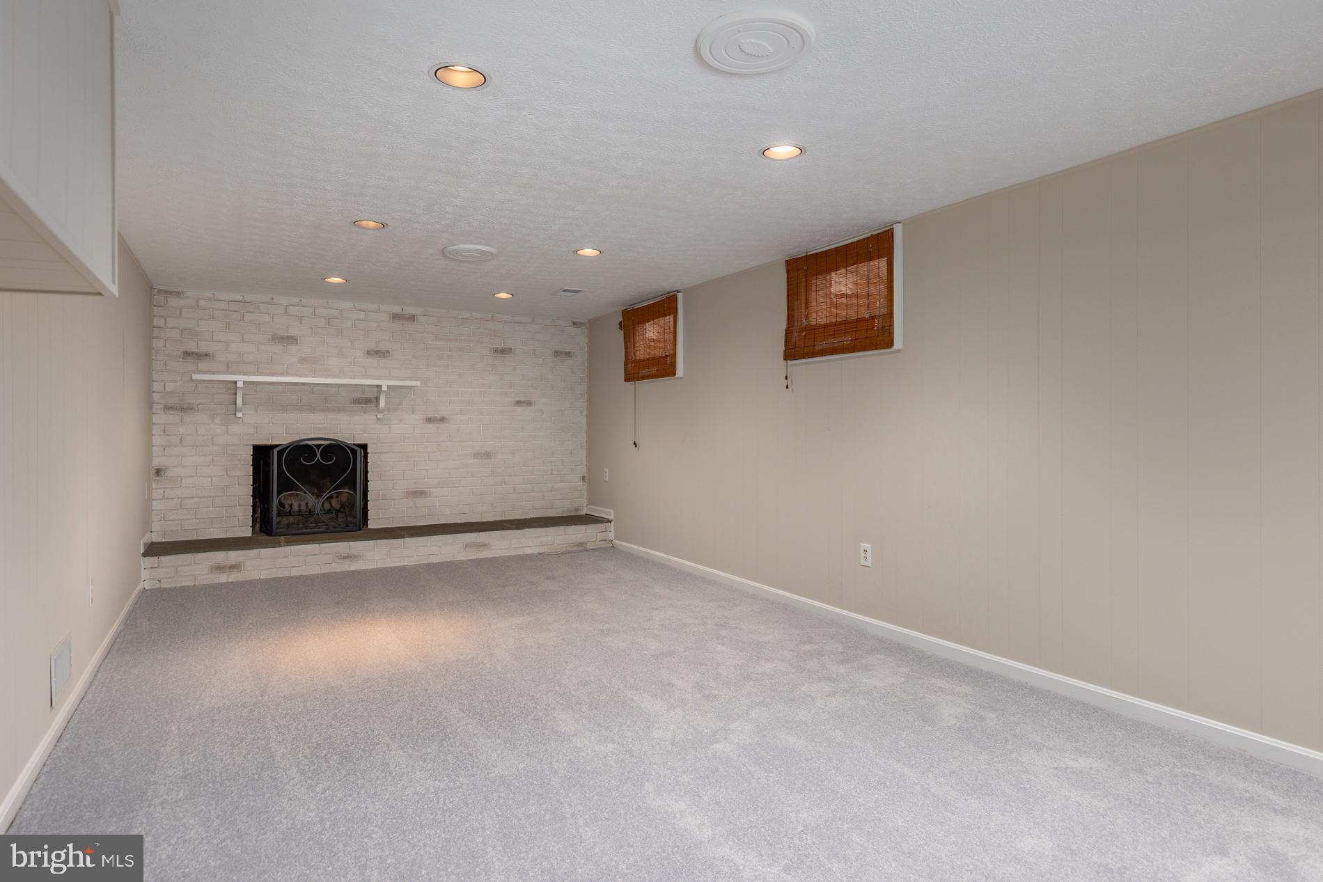 9803 Vale Road Vienna, VA 22181 - Photo 39 of 51 Gallery Image 39