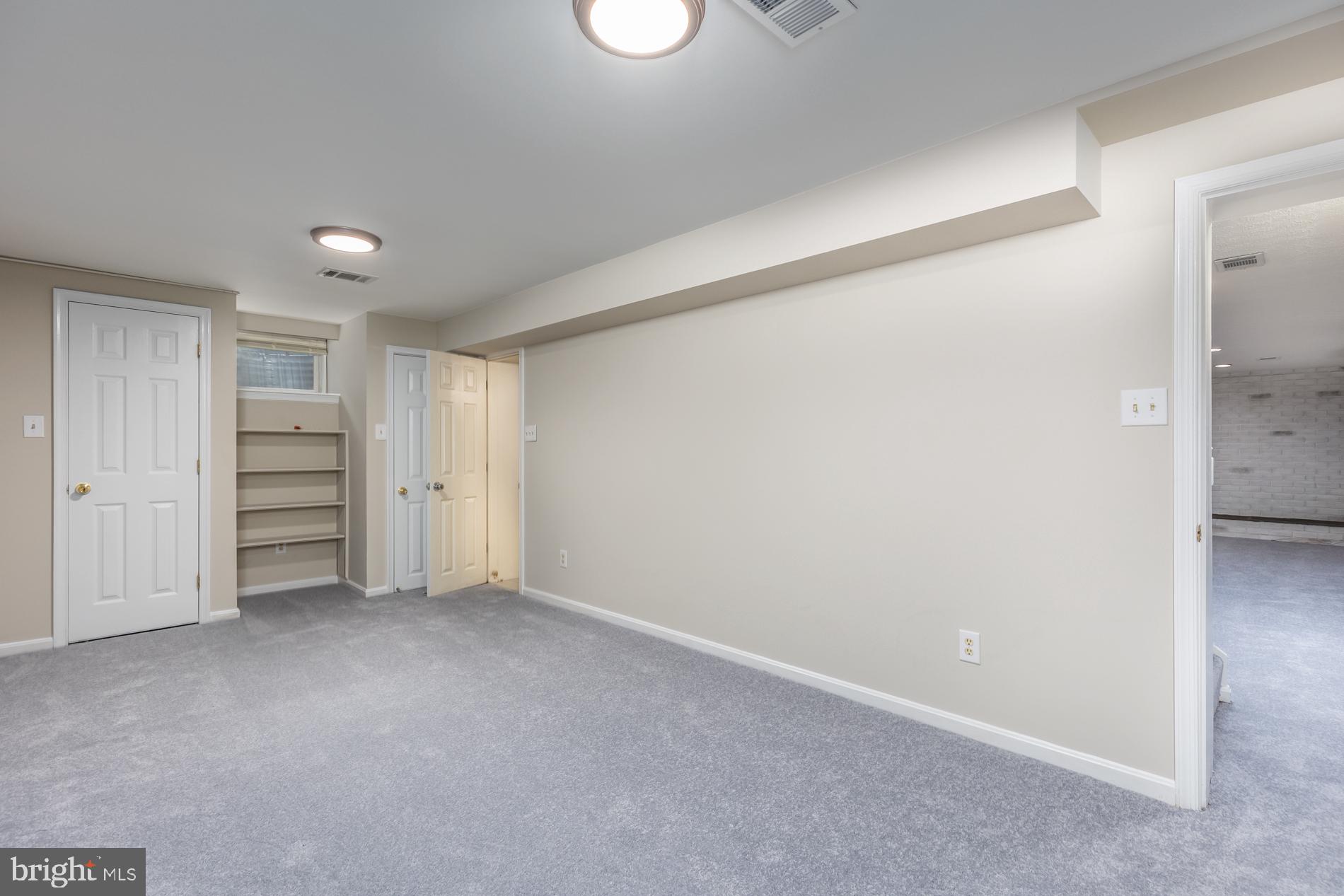 9803 Vale Road Vienna, VA 22181 - Photo 40 of 51 Gallery Image 40