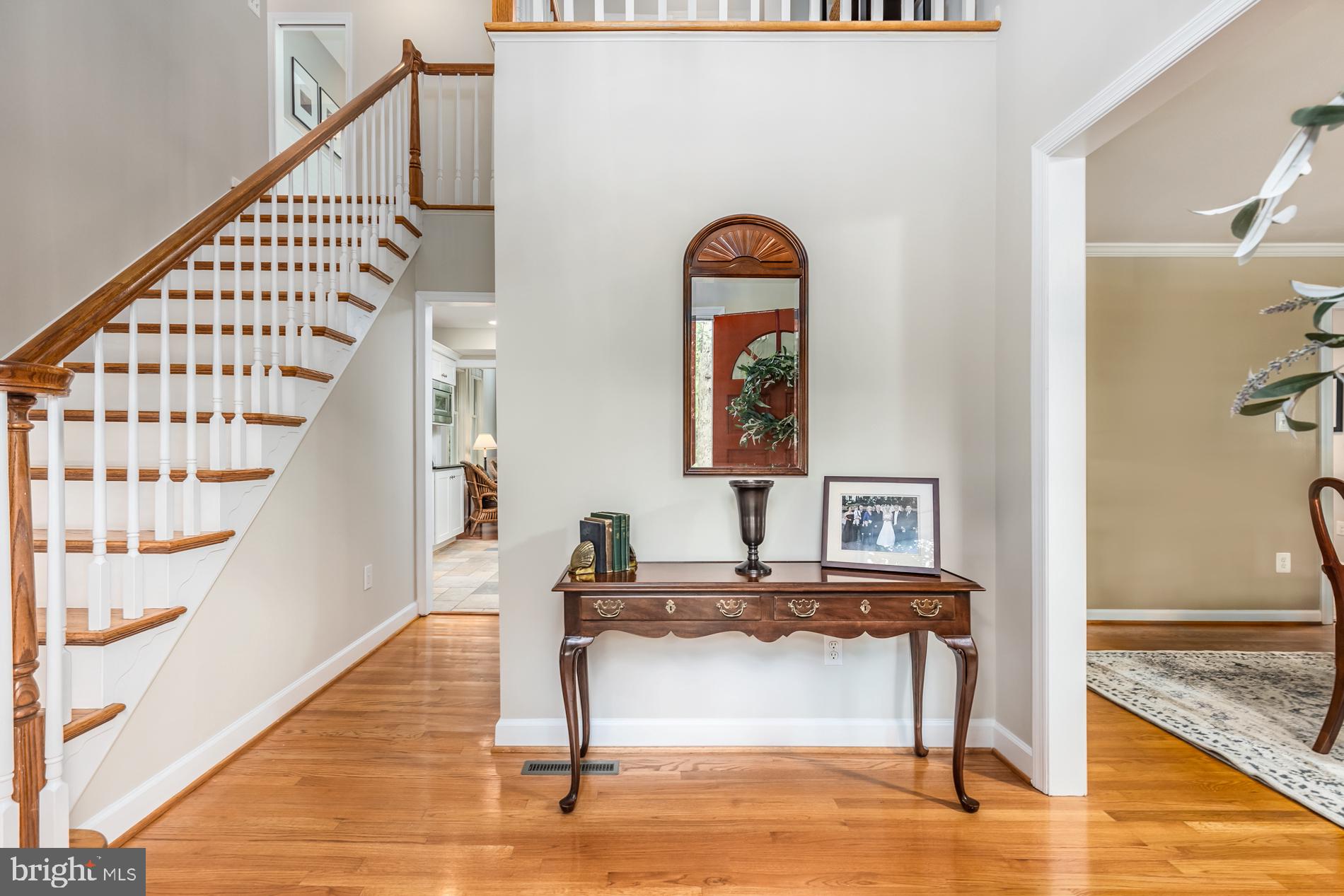 9803 Vale Road Vienna, VA 22181 - Photo 5 of 51 Gallery Image 5
