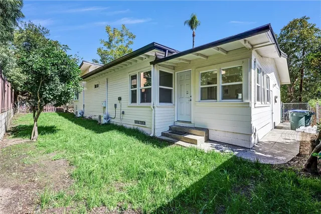 $850,000 | 177 South Altadena Drive, Pasadena, CA 91107