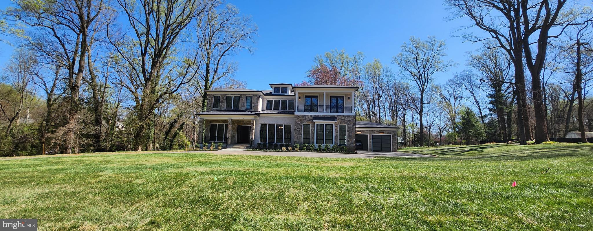 1055 Swinks Mill Road McLean, VA 22102 - Photo 8 of 47 Gallery Image 8