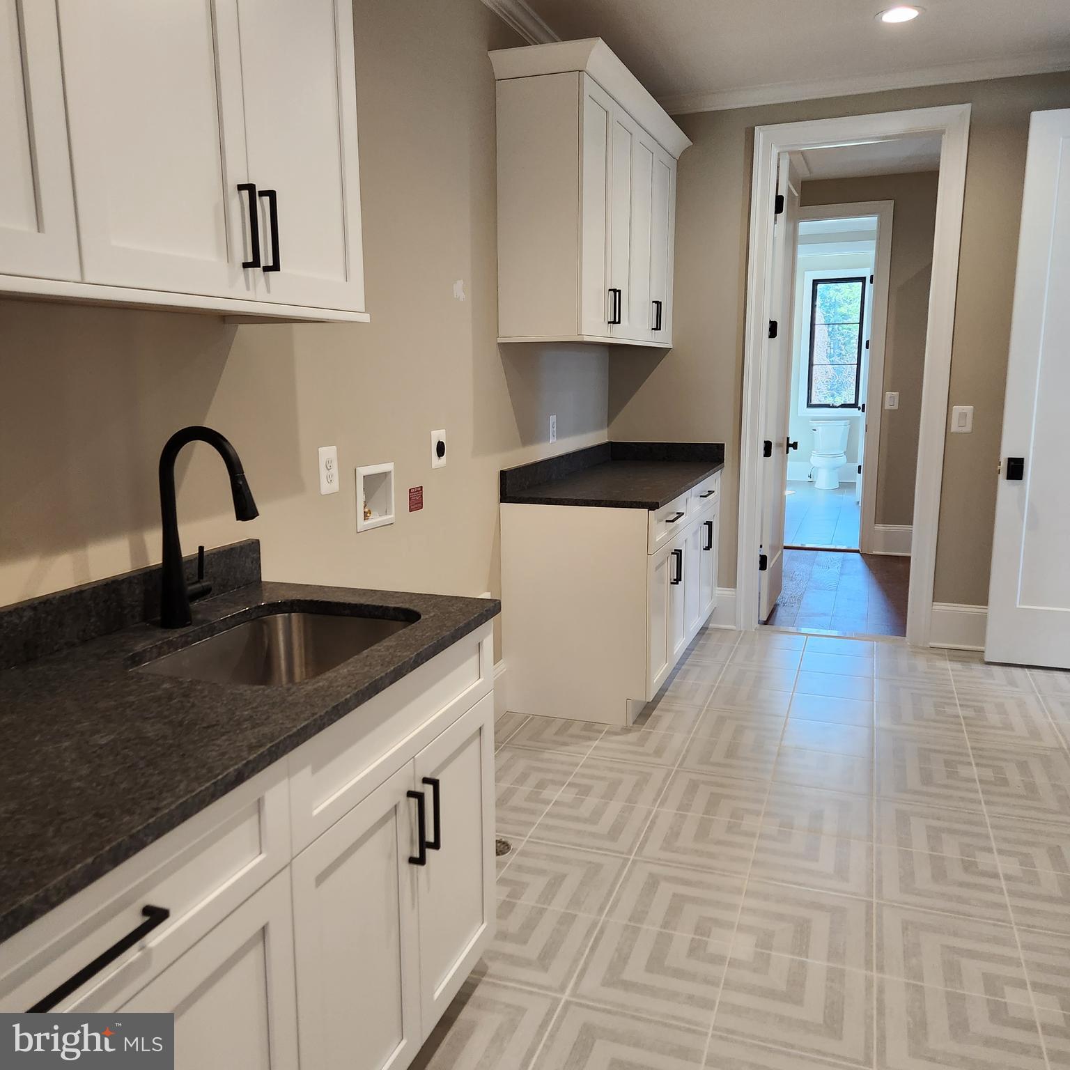 1055 Swinks Mill Road McLean, VA 22102 - Photo 23 of 47 Upper Level Laundry Room