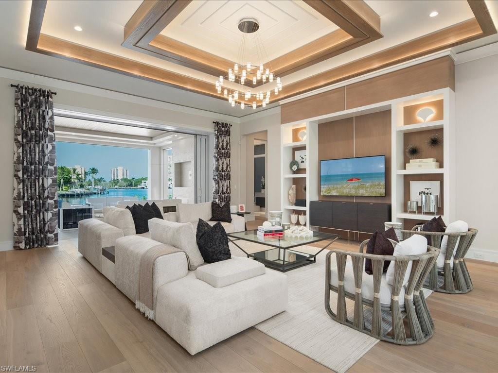 3841 Crayton Road Naples, FL 34103 - Photo 15 of 50 Gallery Image 15