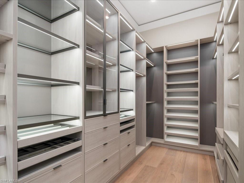3841 Crayton Road Naples, FL 34103 - Photo 28 of 50 Gallery Image 28