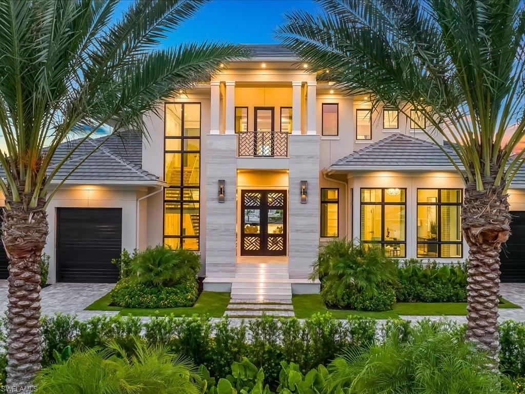 3841 Crayton Road Naples, FL 34103 - Photo 6 of 50 Gallery Image 6