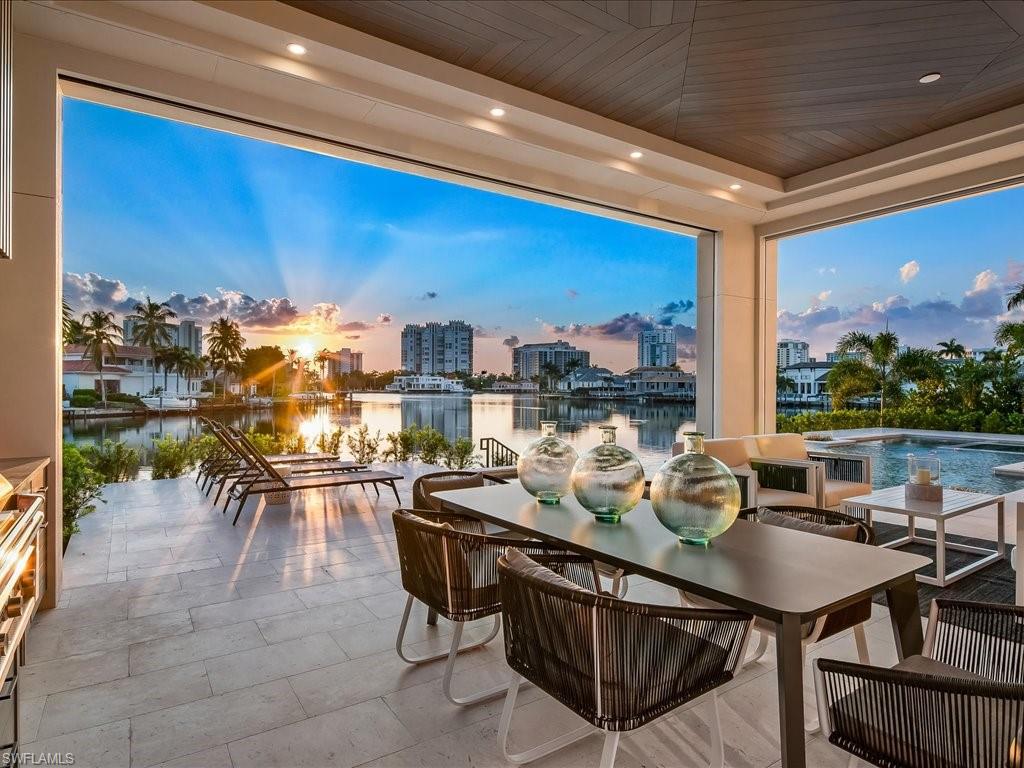 3841 Crayton Road Naples, FL 34103 - Photo 9 of 50 Gallery Image 9