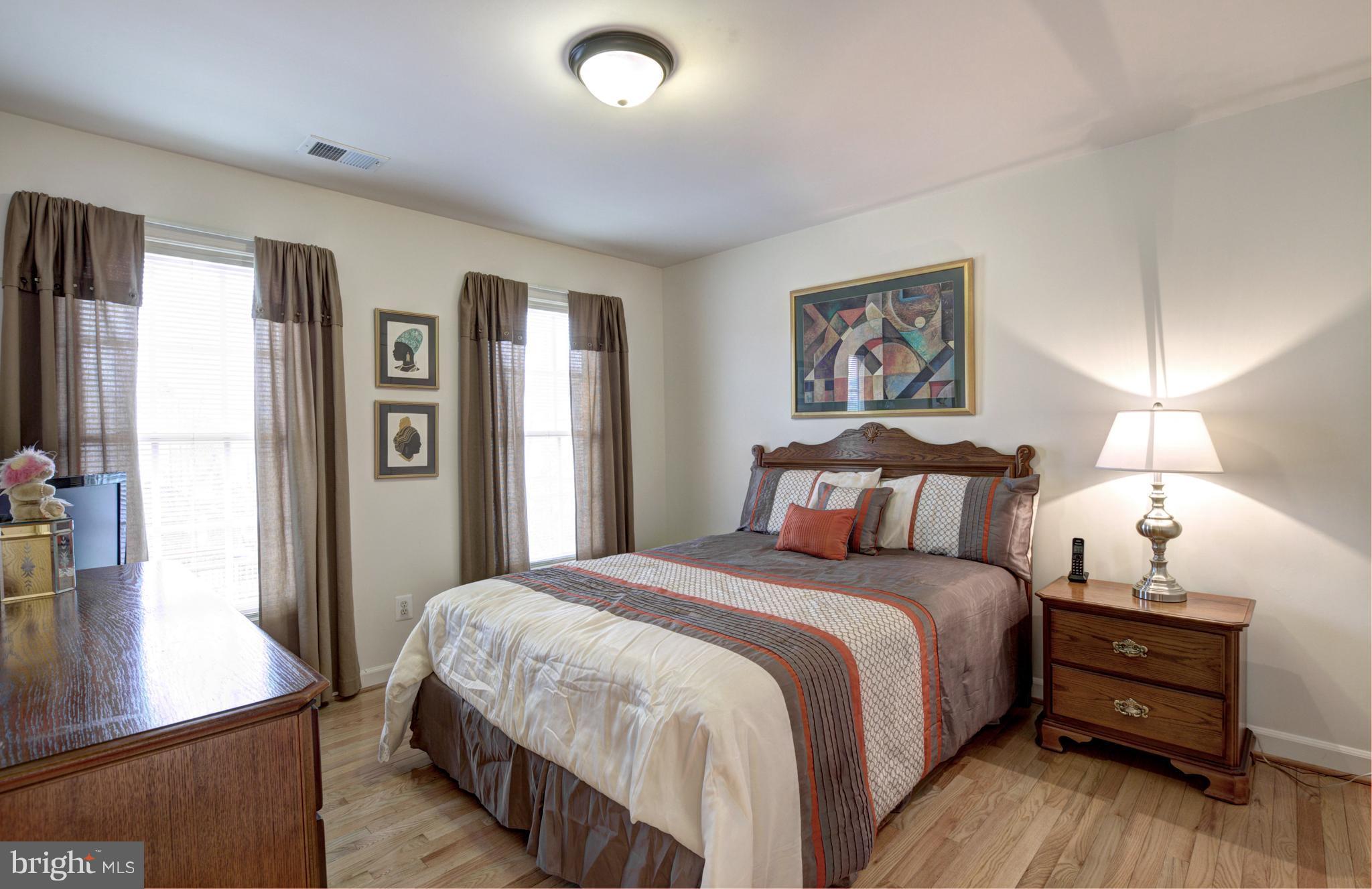 6493 Topsails Lane Springfield, VA 22150 - Photo 20 of 30 Bedroom