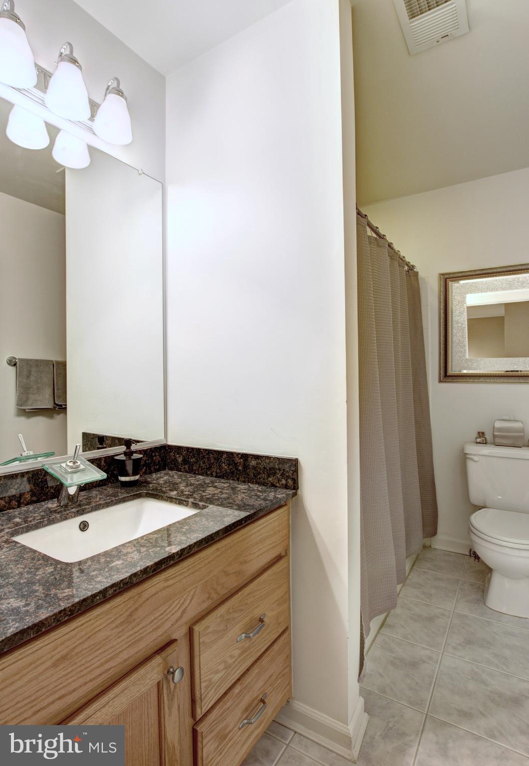 6493 Topsails Lane Springfield, VA 22150 - Photo 22 of 30 Bath
