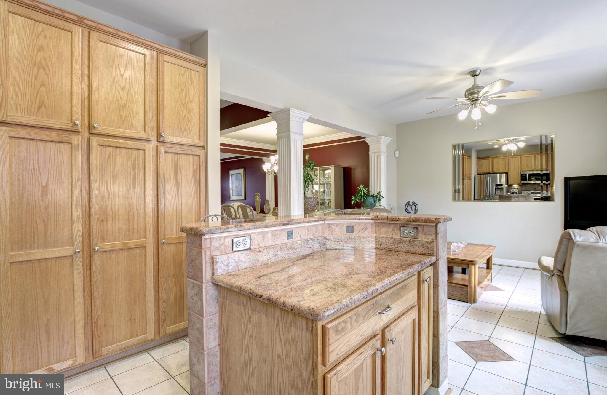 6493 Topsails Lane Springfield, VA 22150 - Photo 10 of 30 Kitchen