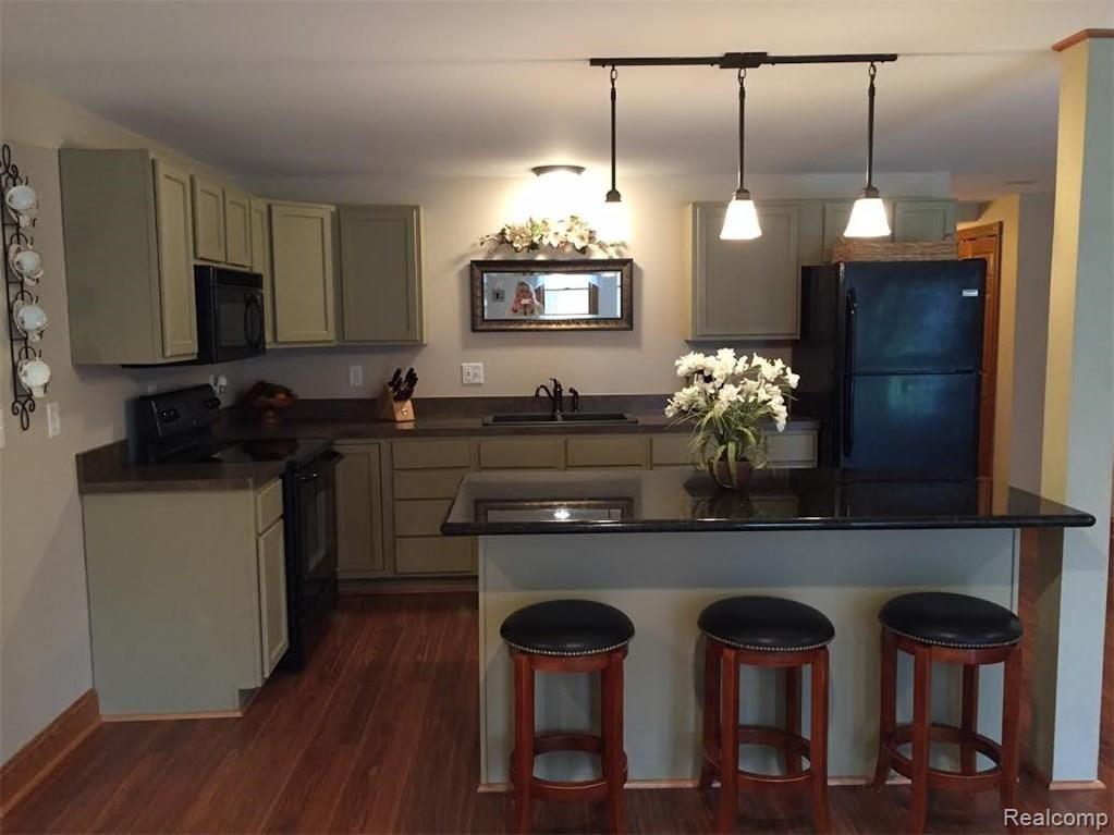 925 West Marr Road Howell, MI 48855 - Photo 19 of 35