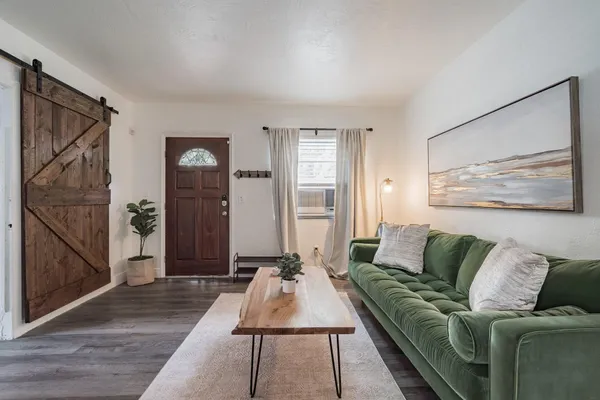 $3,000 | 1016 Northwest 42nd Street, Miami, FL 33127