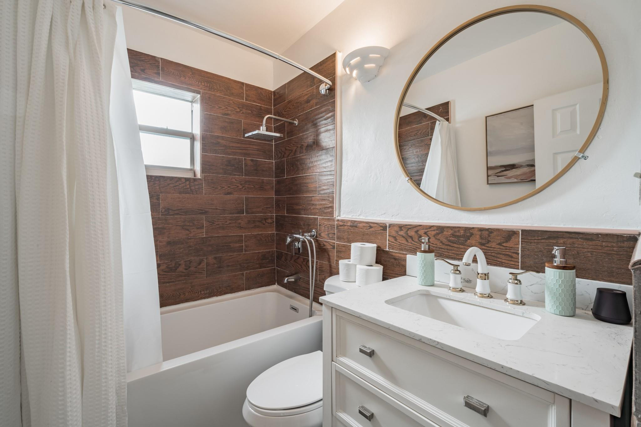 1016 Northwest 42nd Street Miami, FL 33127 - Photo 4 of 16 Photo 4